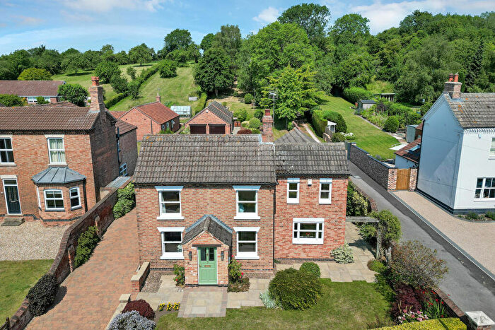 4 Bedroom Detached House For Sale In Southwell Road, Lowdham, NG14