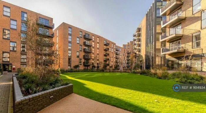 2 Bedroom Flat To Rent In Lyon Road, Harrow, HA1