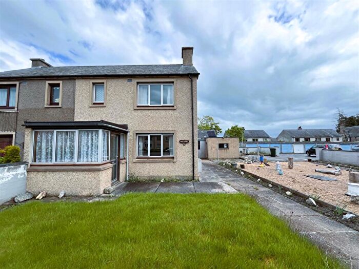 3 Bedroom End Of Terrace House For Sale In Priory Place, Elgin, IV30