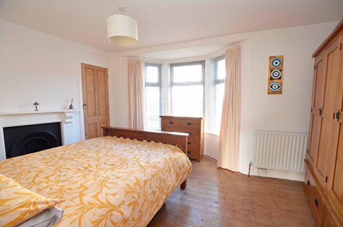 3 Bedroom Terraced House For Sale In Burton Street, Brixham, TQ5