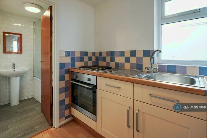 1 Bedroom Flat To Rent In Buckingham Street, Brighton, BN1
