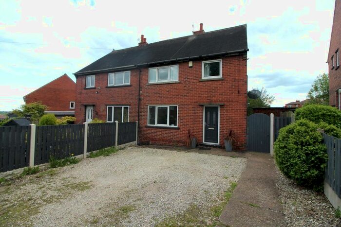 3 Bedroom Semi-Detached House To Rent In Kitchin Road, Wombwell, Barnsley, South Yorkshire, S73