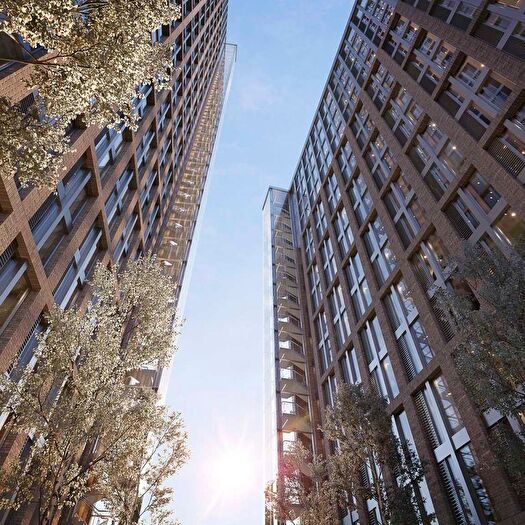 2 Bedroom Flat For Sale In Embankment Exchange, Manchester, M3
