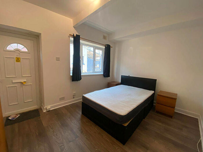 Studio To Rent In Self-Contained Studio @ Hackney, E5