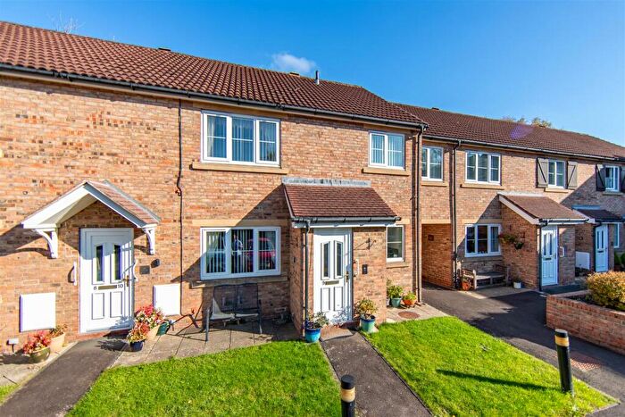 2 Bedroom Apartment For Sale In Darras Mews, Darras Hall, NE20