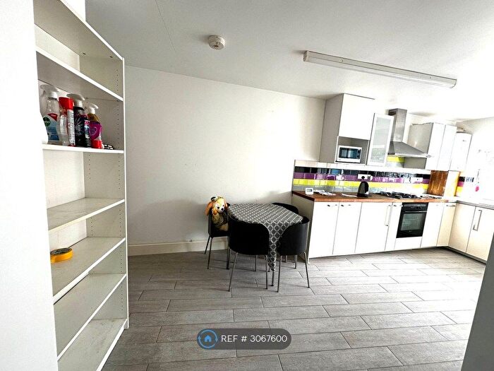 3 Bedroom Semi-Detached House To Rent In High Street, Cranfield, MK43