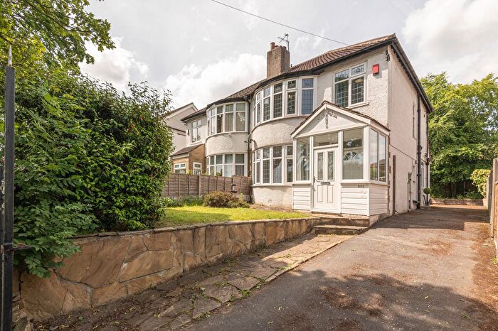 3 Bedroom Semi-Detached House To Rent In Scott Hall Road, Chapel Allerton, Leeds, LS17