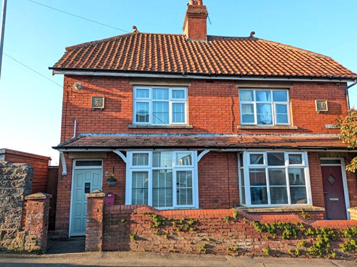 2 Bedroom Semi Detached House For Sale In Hill Head, Glastonbury, BA6