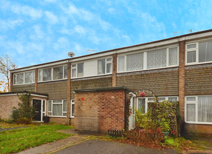 2 Bedroom Terraced House For Sale In Laburnum Grove, Bognor Regis, PO22