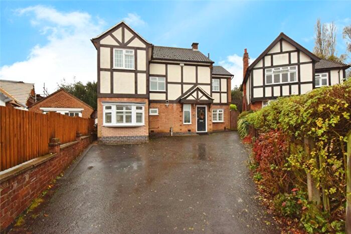 4 Bedroom Detached House For Sale In Cedar Avenue, Birstall, Leicester, Leicestershire, LE4