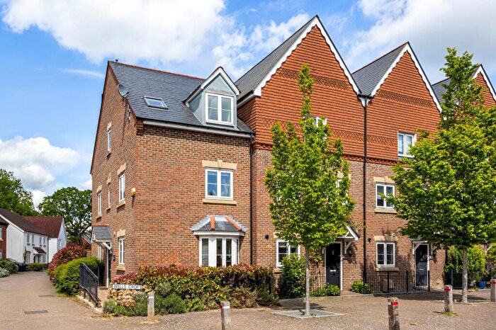 4 Bedroom End Of Terrace House For Sale In Wells Croft, Broadbridge Heath, RH12