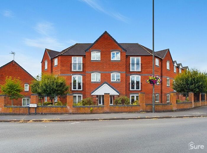 2 Bedroom Flat To Rent In Isis Way, Hilton, DE65