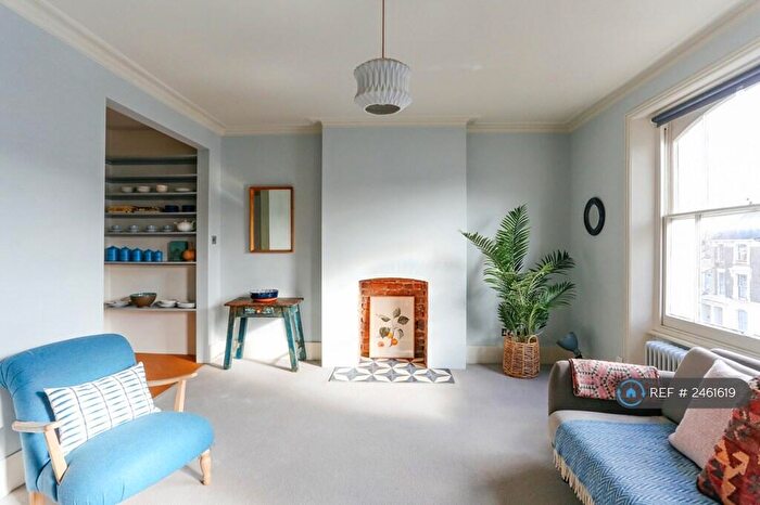 2 Bedroom Flat To Rent In Islington, London, N7