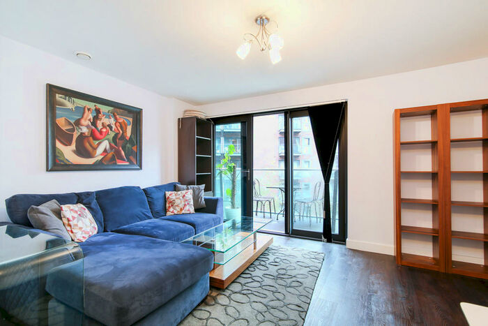 1 Bedroom Apartment To Rent In Montreal House, Maple Quays, SE16