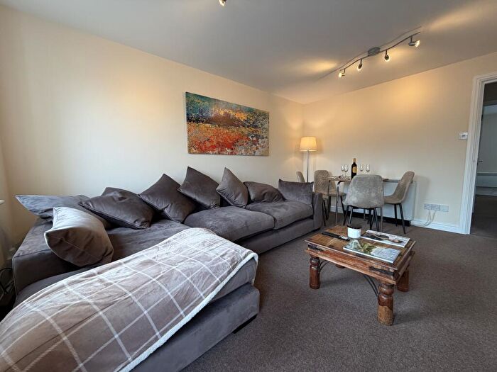 2 Bedroom Apartment To Rent In Burbury Court, Emscote Road, Warwick, CV34