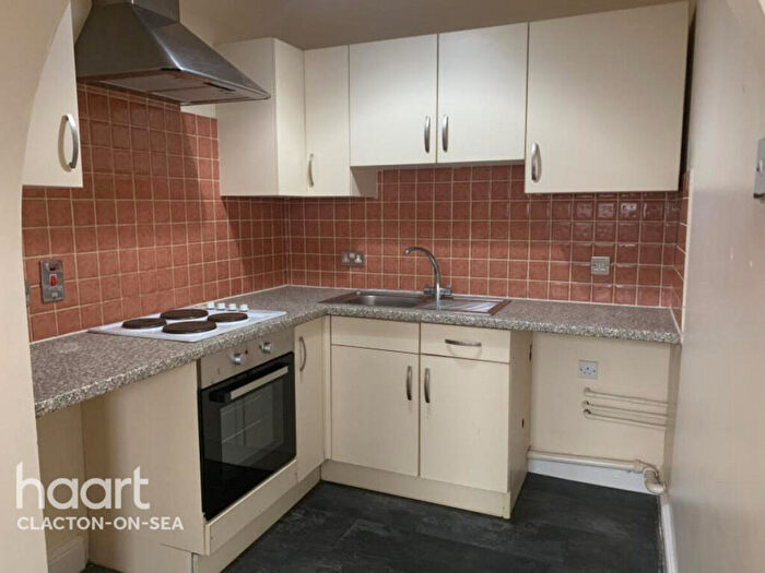 2 Bedroom Apartment To Rent In Carnarvon Road, Clacton-on-sea, CO15