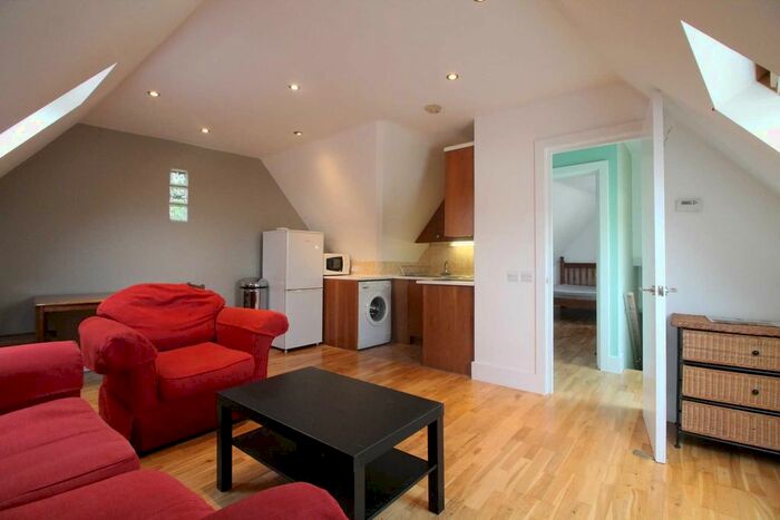 1 Bedroom Flat To Rent In Niagara House, Northfields Avenue, London, W5