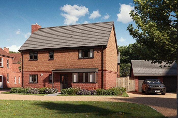 4 Bedroom Detached House For Sale In Bellew Road, Deepcut, Camberley, Surrey, GU16