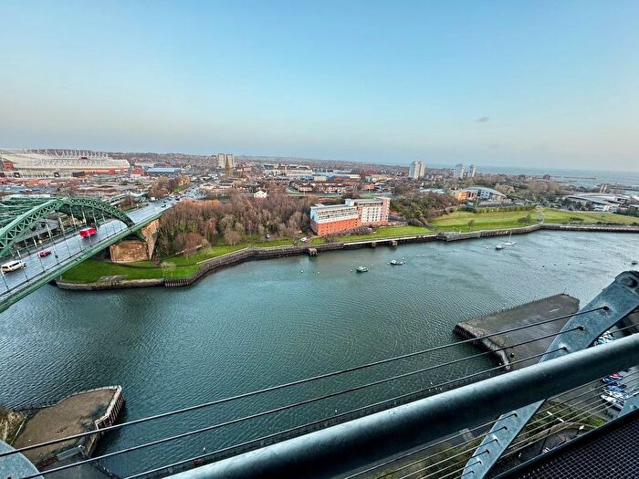 3 Bedroom Flat To Rent In Echo Building, West Wear Street, Sunderland, SR1