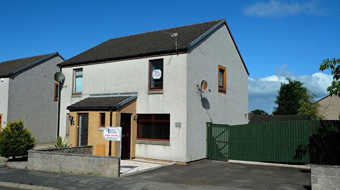 2 Bedroom Semi-detached House To Rent In Lee Crescent North, Bridge Of Don, Aberdeen, AB22