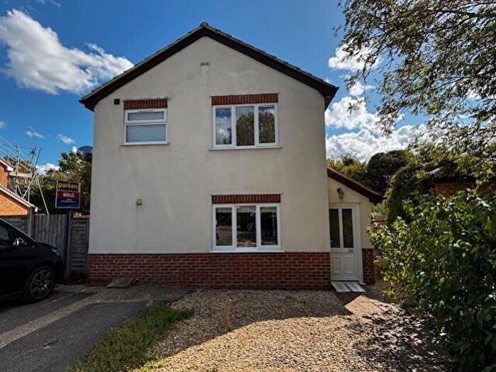 1 Bedroom End Of Terrace House To Rent In Speyside Close, Carterton, Oxfordshire, OX18