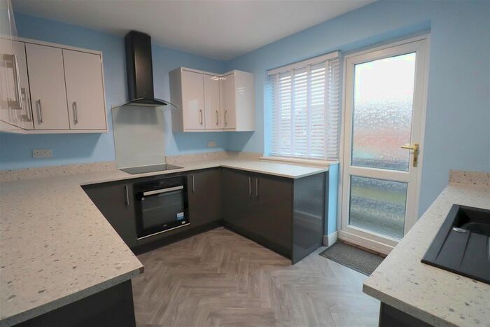 2 Bedroom Property To Rent In Coleridge Way, Crewe, CW1
