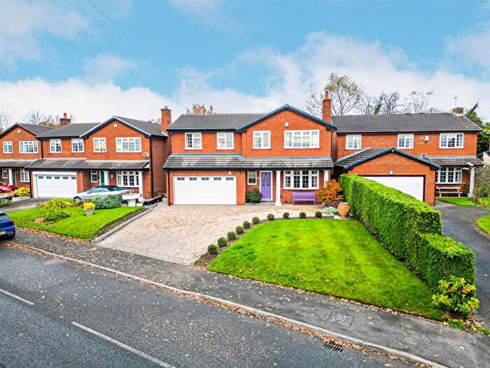 5 Bedroom Detached House For Sale In Heath Lane, Lowton, Warrington, WA3