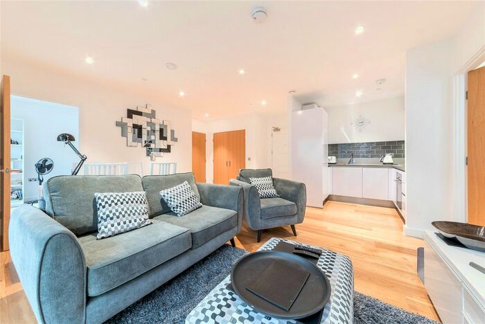 2 Bedroom Flat To Rent In John Harrison Way, Greenwich, London, SE10