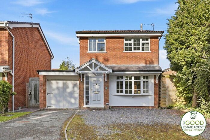 3 Bedroom Detached House For Sale In , Carnoustie Close, Wilmslow, SK9
