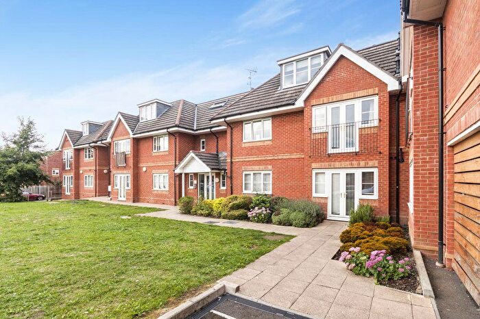 1 Bedroom Flat To Rent In Lily Court, Havelock Road, Wokingham, RG41