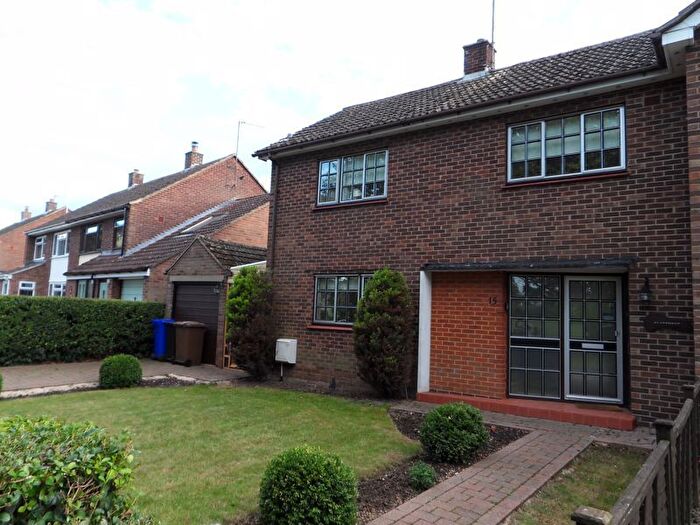 3 Bedroom Semi-Detached House To Rent In Adastral Close, Newmarket, CB8