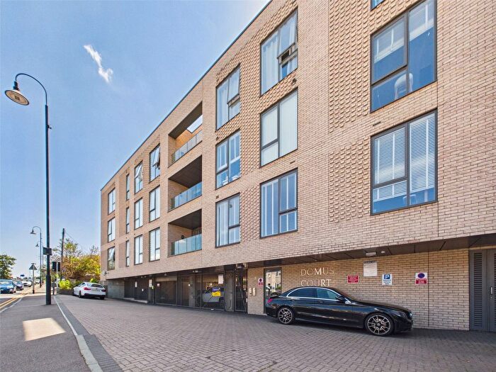 Studio To Rent In Domus Court, Crayford, DA1