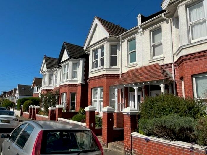 2 Bedroom Flat To Rent In Titian Road, Hove, BN3