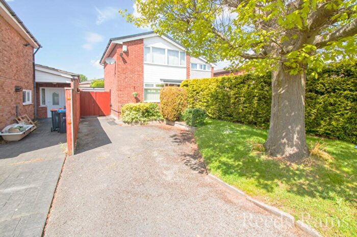 3 Bedroom Semi-Detached House For Sale In Brackendale, Elton, Chester, Cheshire, CH2