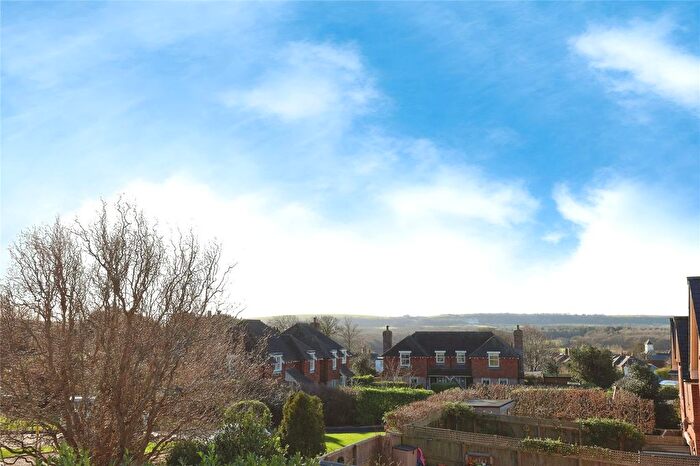 4 Bedroom Detached House For Sale In St. Peters Court, Havenstreet, Ryde, Isle Of Wight, PO33