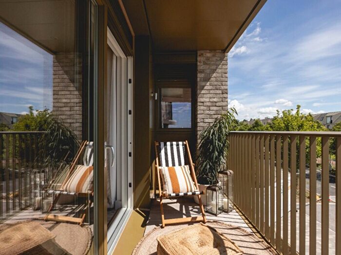 1 Bedroom Apartment To Rent In Milne Avenue, Cambridge, Cambridgeshire, CB3