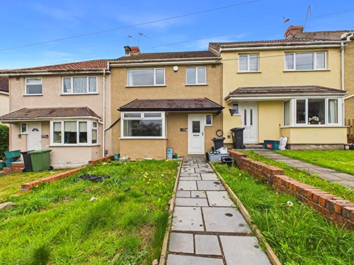 3 Bedroom Terraced House To Rent In Southey Avenue, Kingswood, BS15