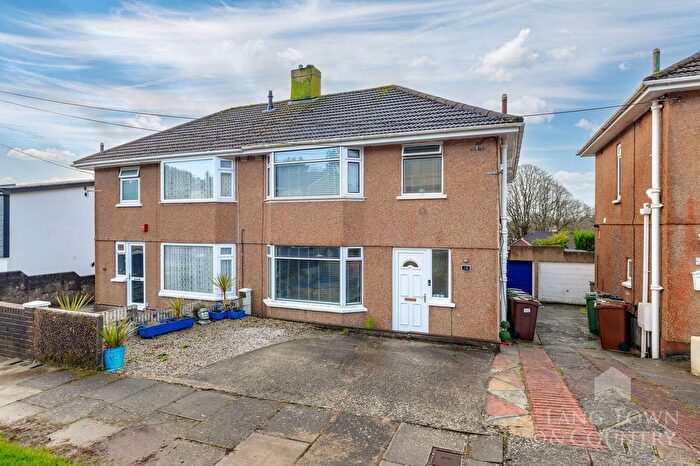 3 Bedroom Semi-Detached House For Sale In Richmond Road, Crownhill, Plymouth, PL6