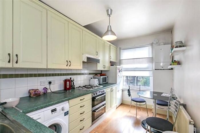 2 Bedroom Property To Rent In Barlby Road, London, W10