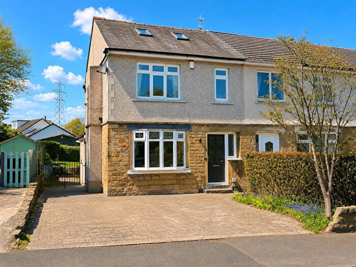 4 Bedroom Semi Detached House For Sale In Cyprus Avenue, Thackley, Bradford, BD10