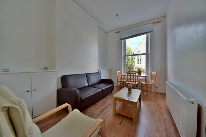 4 Bedroom Terraced House To Rent In Junction Road, London, N19