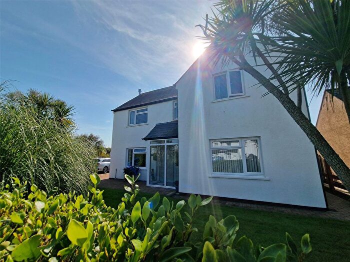 3 Bedroom Detached House For Sale In West Bay Close, Angle, Pembroke, SA71