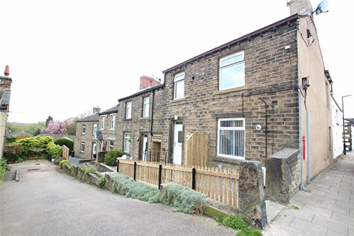 1 Bedroom Apartment To Rent In Towngate, Kirkburton, Huddersfield, West Yorkshire, HD8