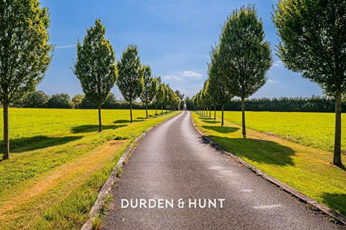 8 Bedroom Farm House For Sale In Church Lane, Stapleford Abbotts, RM4