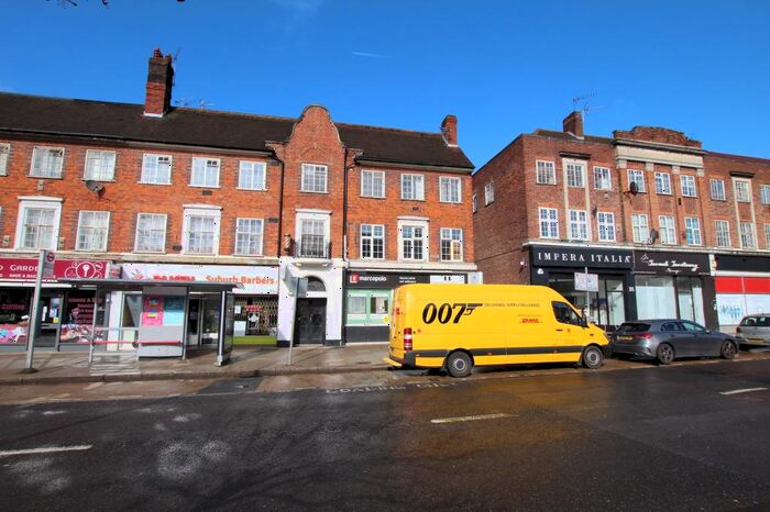 2 Bedroom Apartment To Rent In The Market Place, Falloden Way, London, NW11