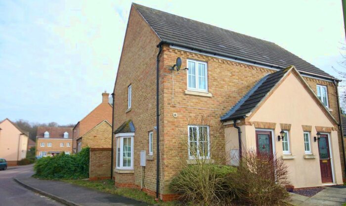 2 Bedroom Semi-Detached House To Rent In Hurn Grove, Bishops Stortford, CM22
