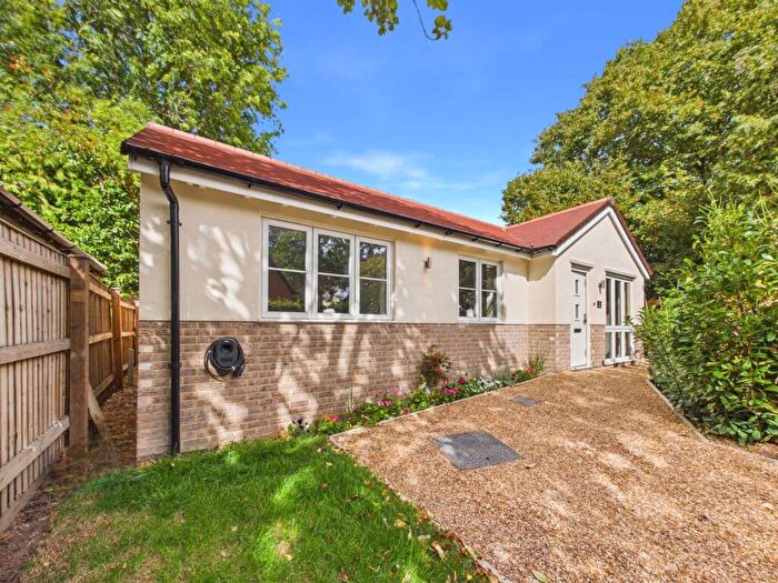 2 Bedroom Detached Bungalow For Sale In The Tanyard, Bassingbourn, Royston, SG8