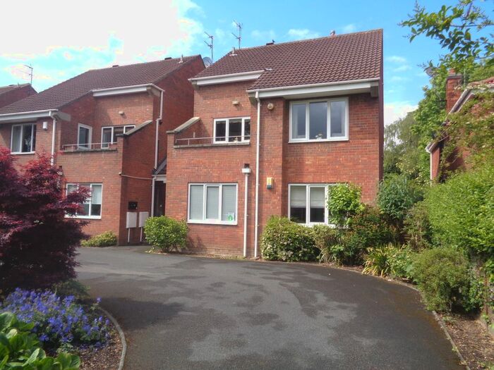 2 Bedroom Flat To Rent In Newland Park, Hull, HU5
