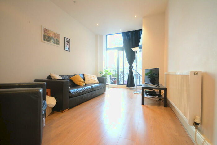 2 Bedroom Apartment To Rent In George Street, Nottingham, NG1
