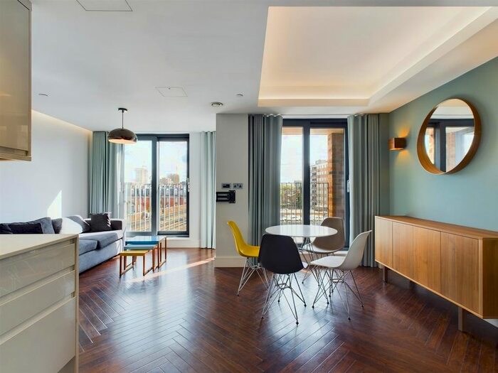 2 Bedroom Flat To Rent In Penrose Street, London, SE17